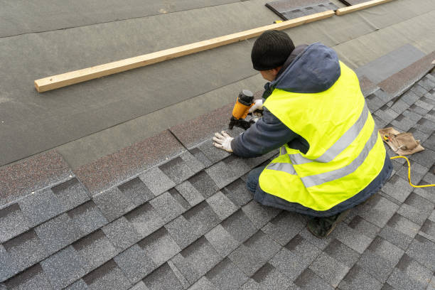 Best Emergency Roof Repair  in Chesapeake, WV